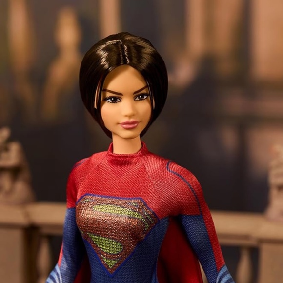 Supergirl Barbie Doll Collectible Mattel Toys HKG13-9993 - Picture 3 of 3